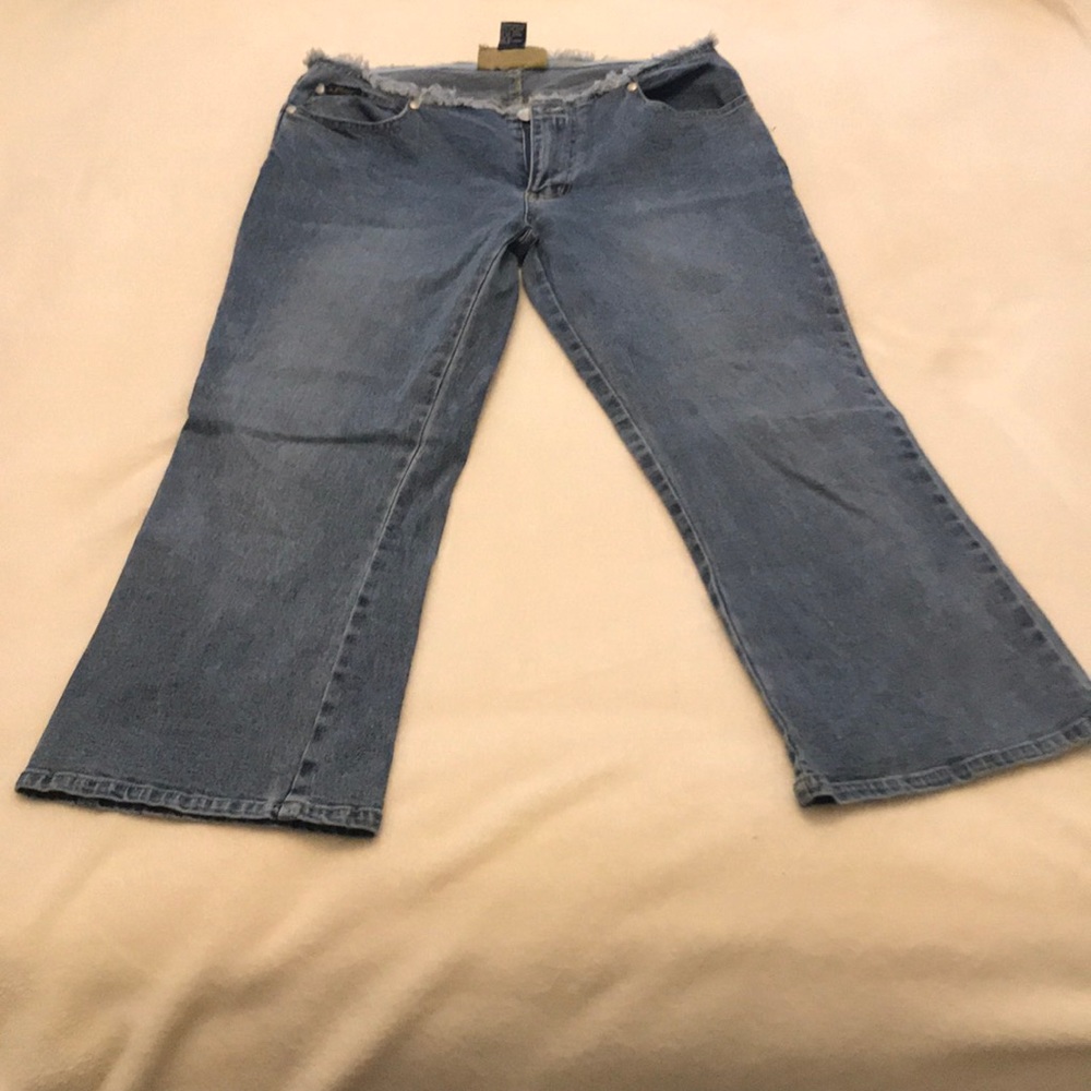 Blue Asphalt Jean (9 juniors)
